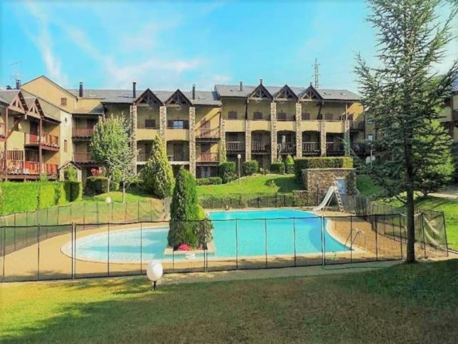 Preciosa Casa Con Jardin Y Piscina Villa Bourg-Madame Exteriör bild